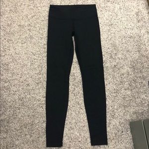 Lululemon WunderUnder leggings